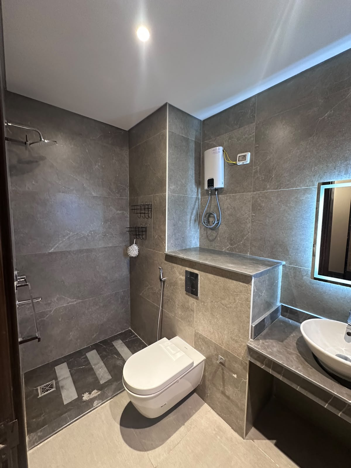 3 Bedroom Apartment in Zed West, Sheikh Zayed 6