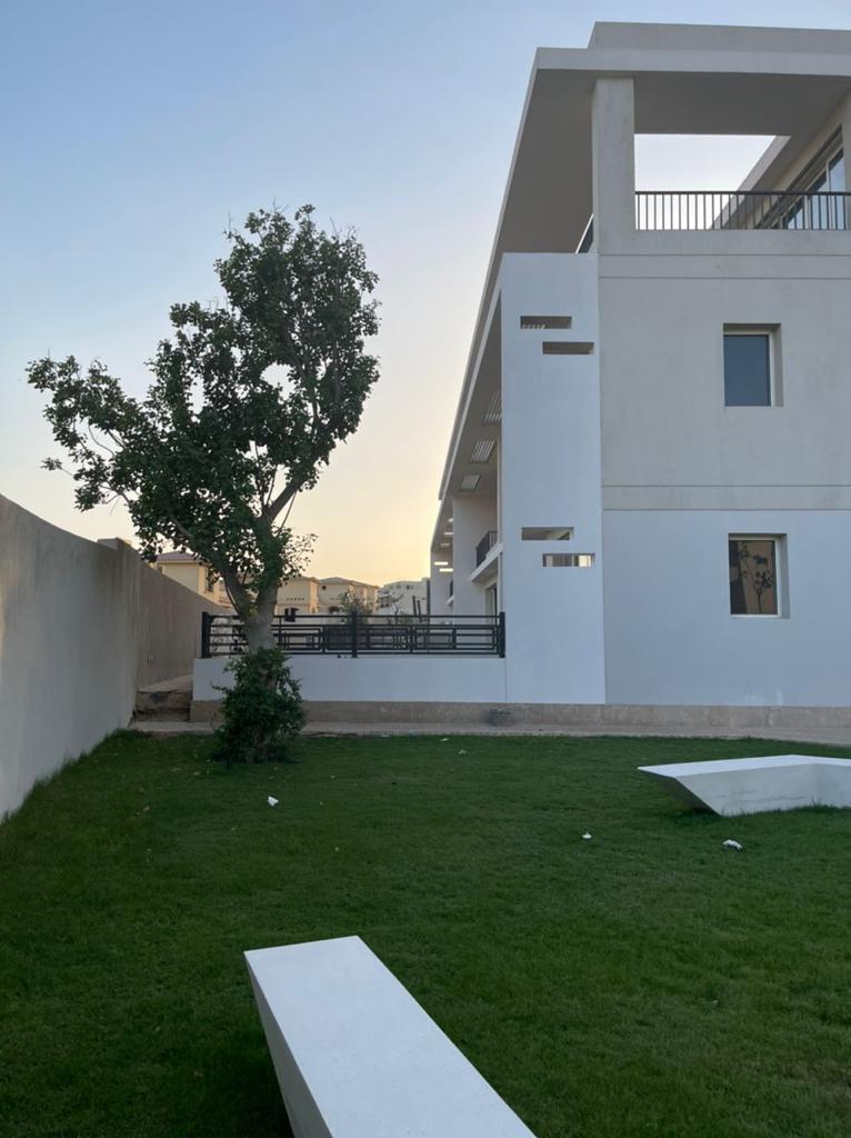 5 Bedroom Townhouse in Pyramid Hills, 6th of October City 2
