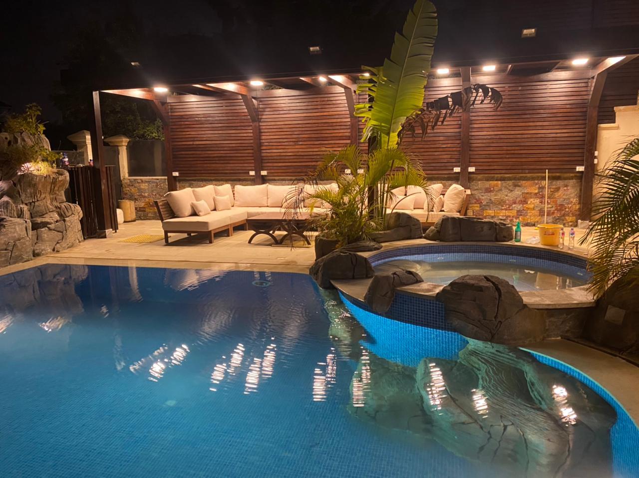 4 Bedroom Twinhouse in Greens, Sheikh Zayed 1
